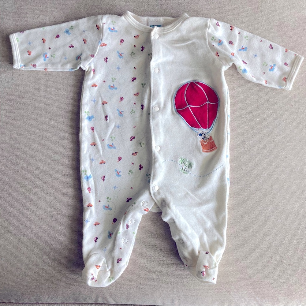 Little Me 3 month footie🎈🎈soft cotton. ✨Bundle 4+ footies $4 each!